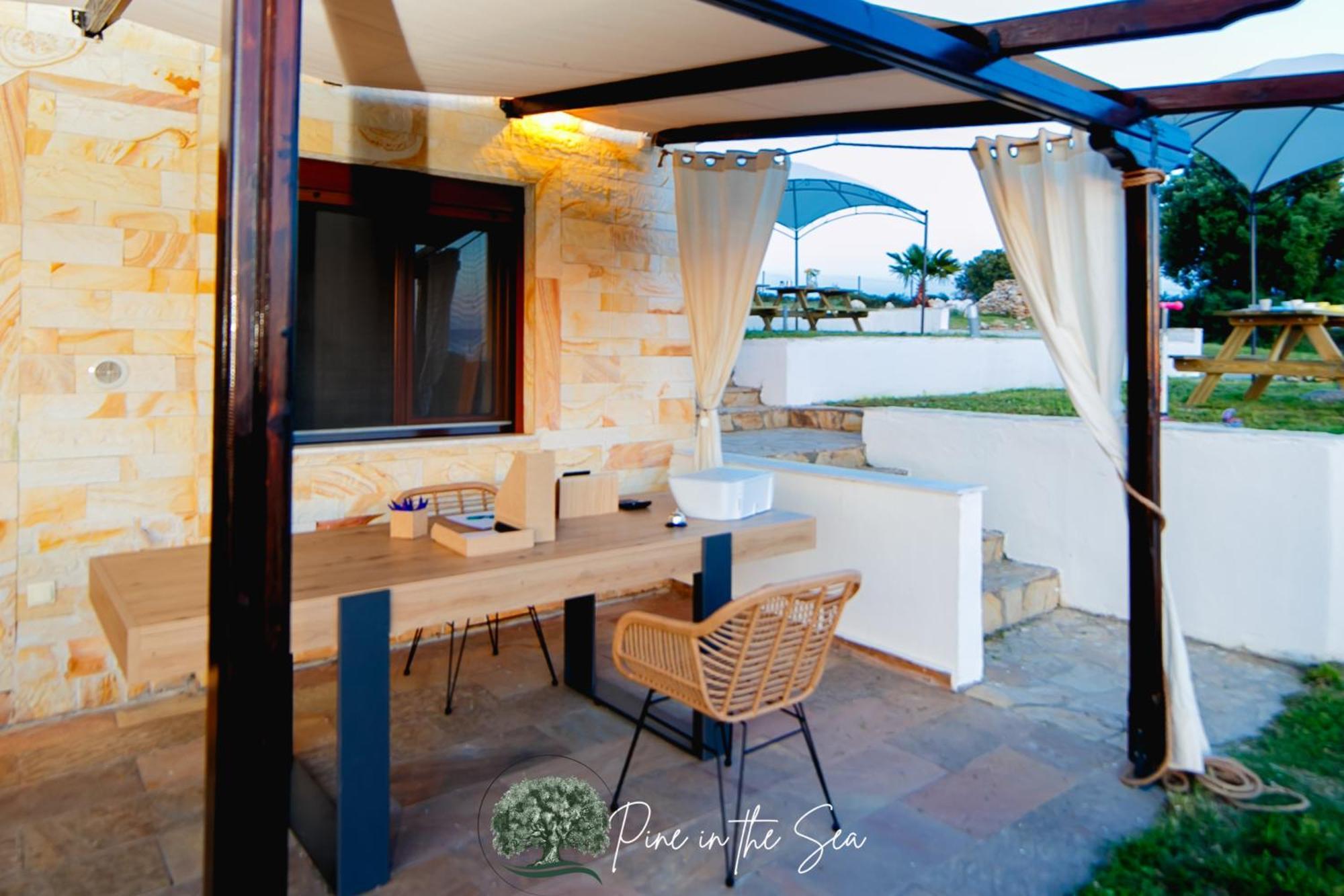 Pine In The Sea Nikiti-Sithonia Apartment Bagian luar foto